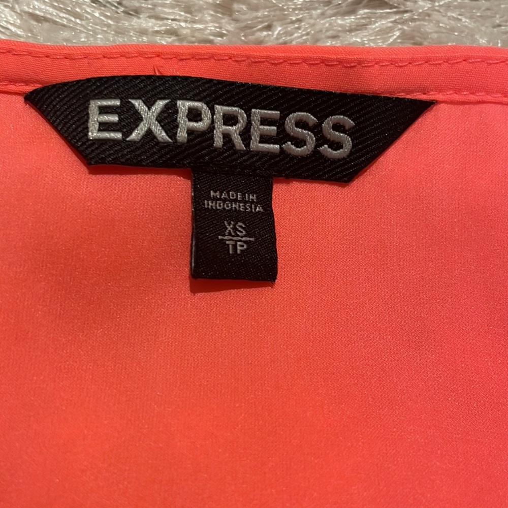 Express Zip Front Blouse - Picture 2 of 4